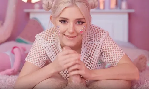 Ева Элфи обожает когда е…